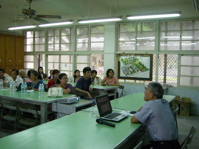 welcome085.JPG